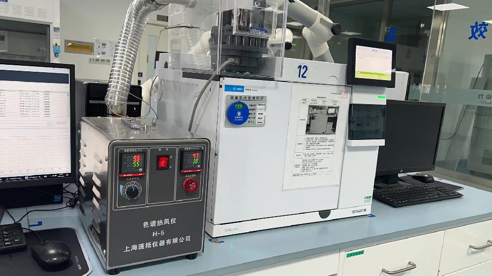 固態樣品采用自動進樣器進樣的解決方案（世界原創產品-色譜熱風儀）